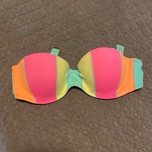 Strapless Victoria’s Secret bathing suit top
